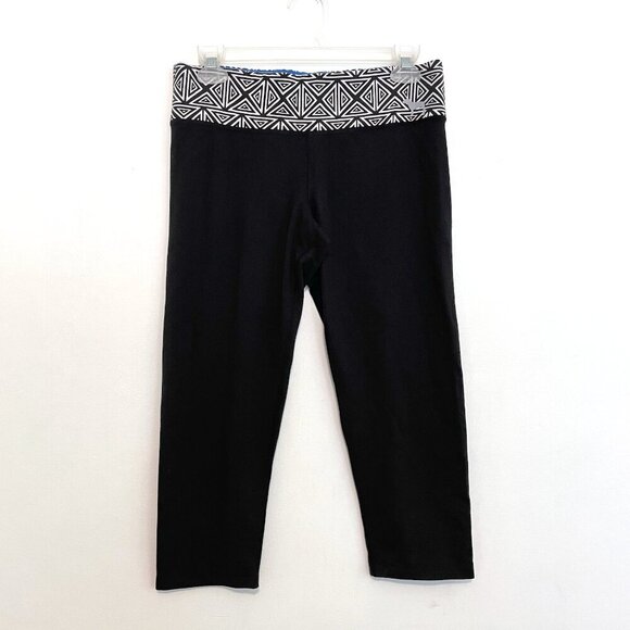 VS PINK VICTORIA'S SECRET PINK Ultimate Reversible Crop Leggings Capri Capris S - Picture 3 of 16